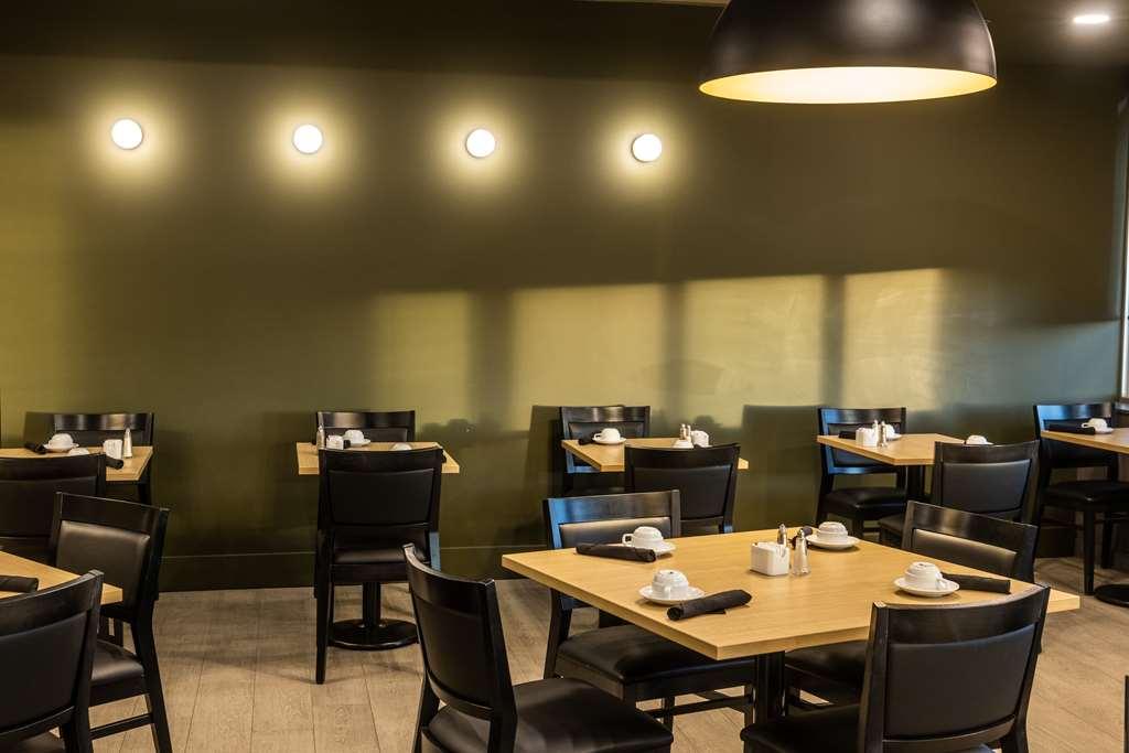 Hotel Doubletree By Hilton Calgary North Restaurant foto