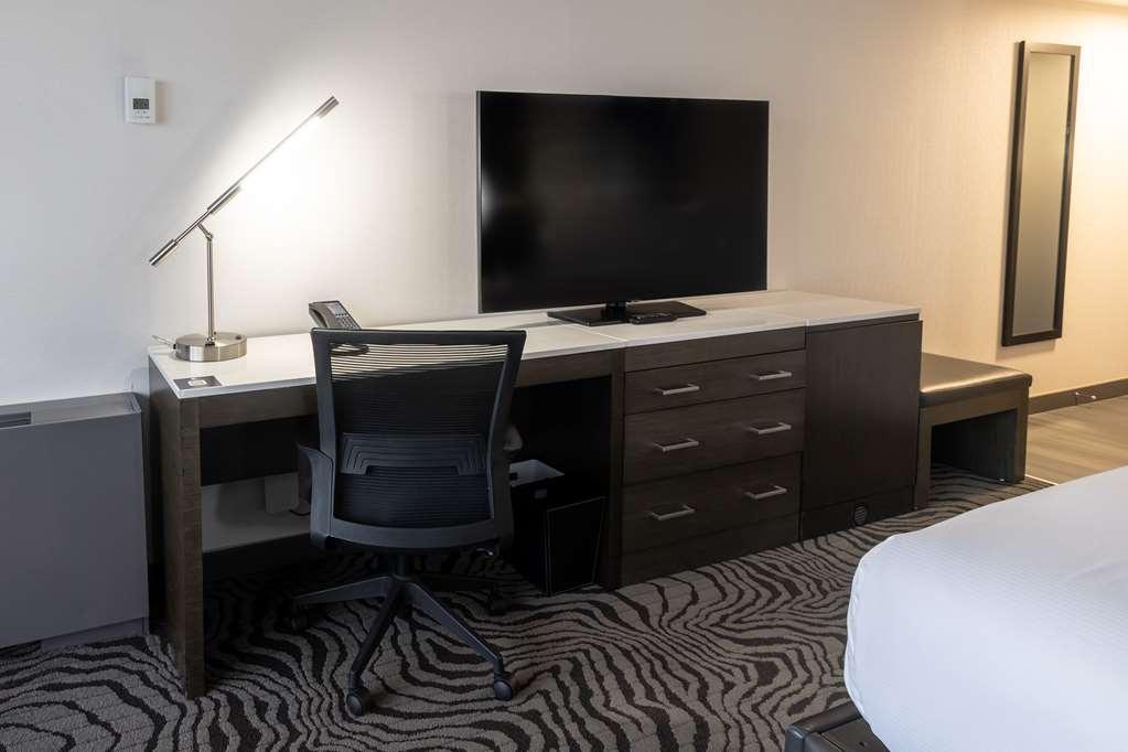 Hotel Doubletree By Hilton Calgary North Zimmer foto