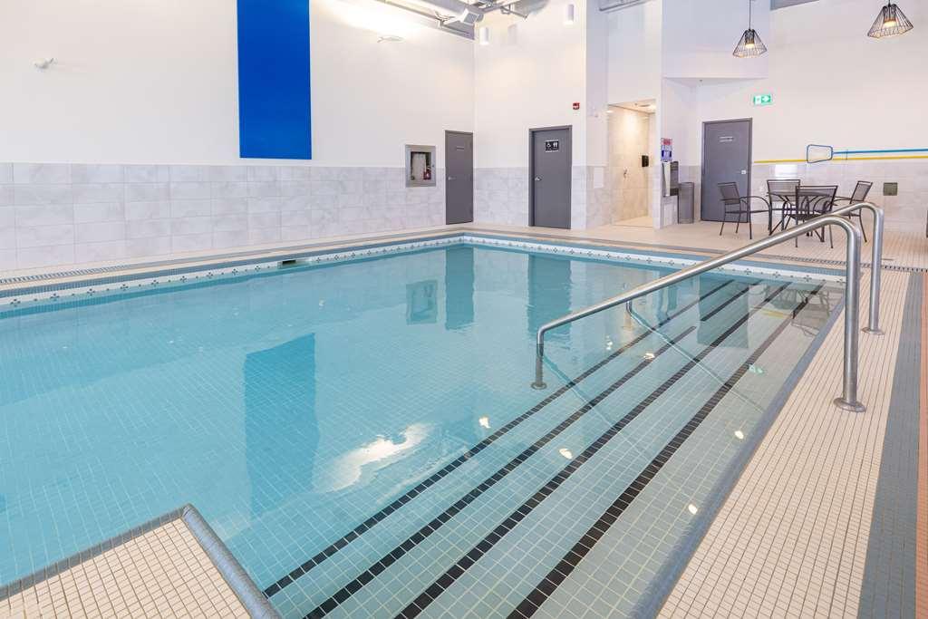 Hotel Doubletree By Hilton Calgary North Einrichtungen foto