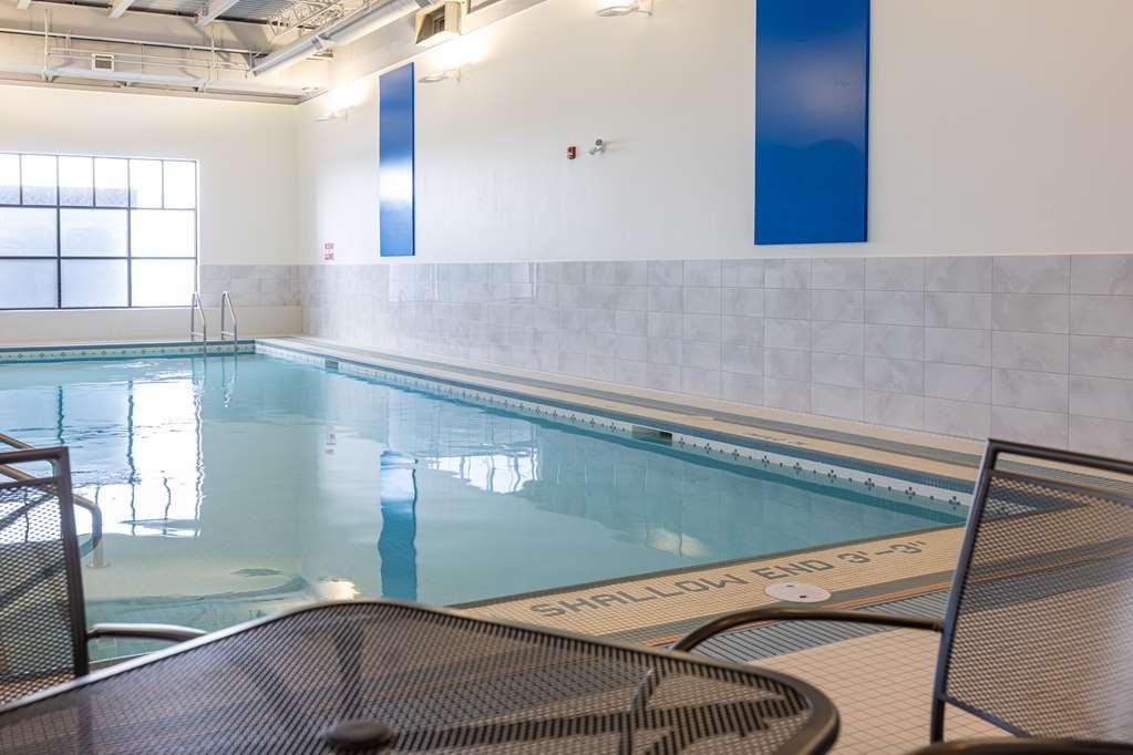 Hotel Doubletree By Hilton Calgary North Einrichtungen foto