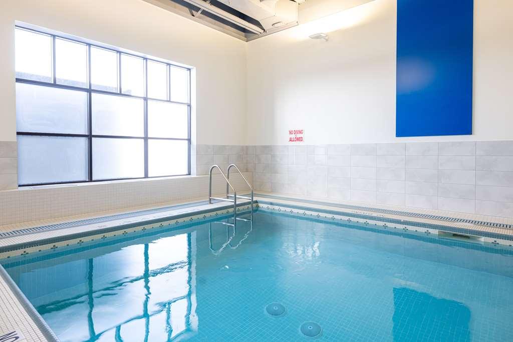Hotel Doubletree By Hilton Calgary North Einrichtungen foto